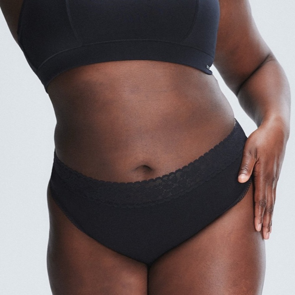 NWT, Savage X Fenty, Undie/Thong‎ 6pack, Size Large, Q59